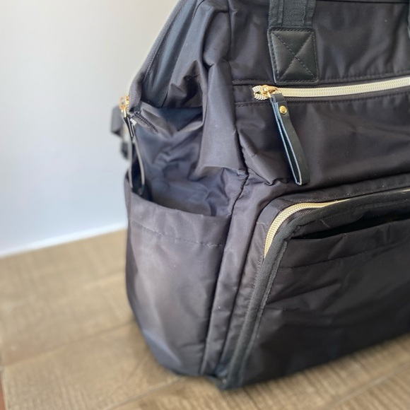 SKIP HOP Mainframe Wide Open Backpack Diaperbag - Picture 4 of 6